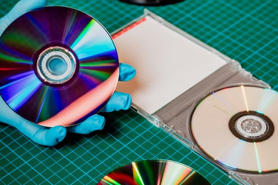 9_ACMI_Optical disc_By Matto Lucas_lores