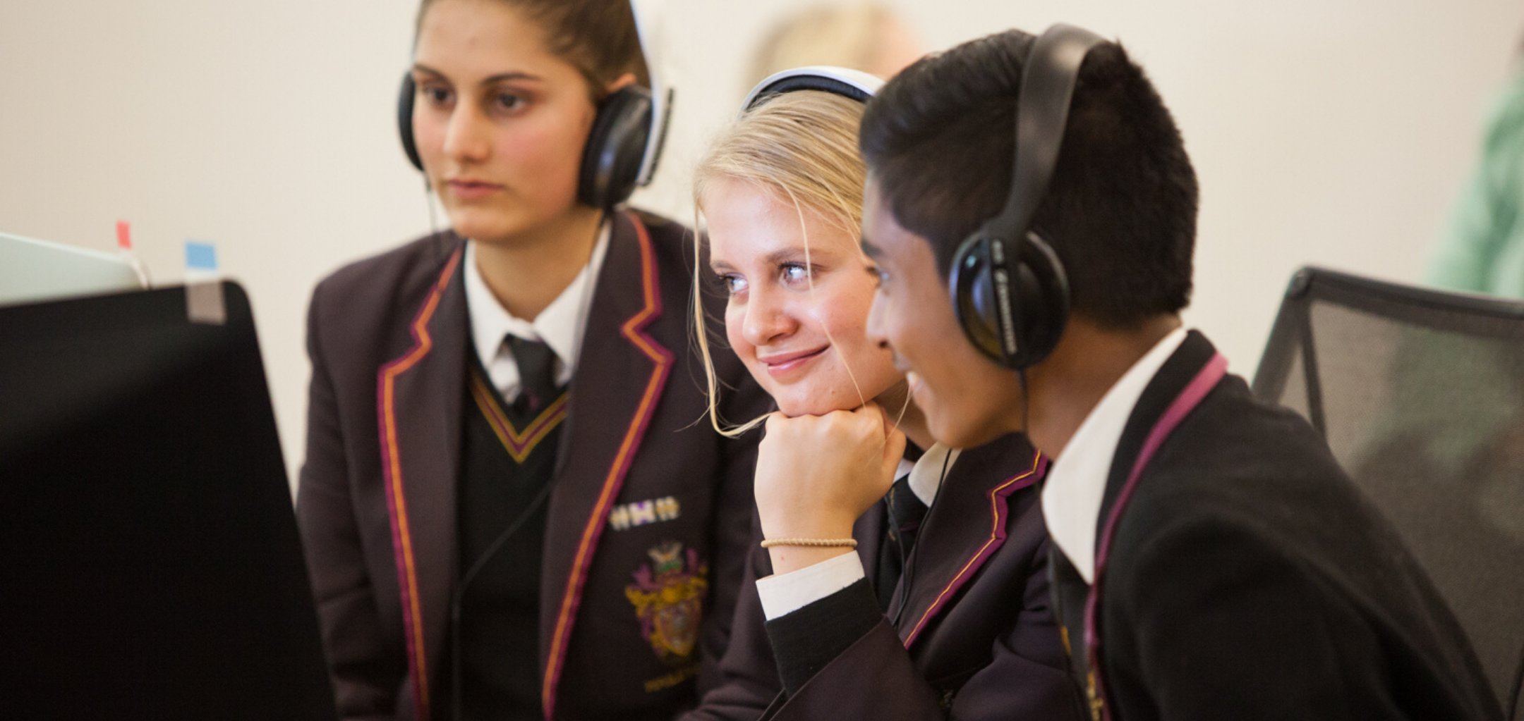 Students secondary editing computer 2160 x 1023