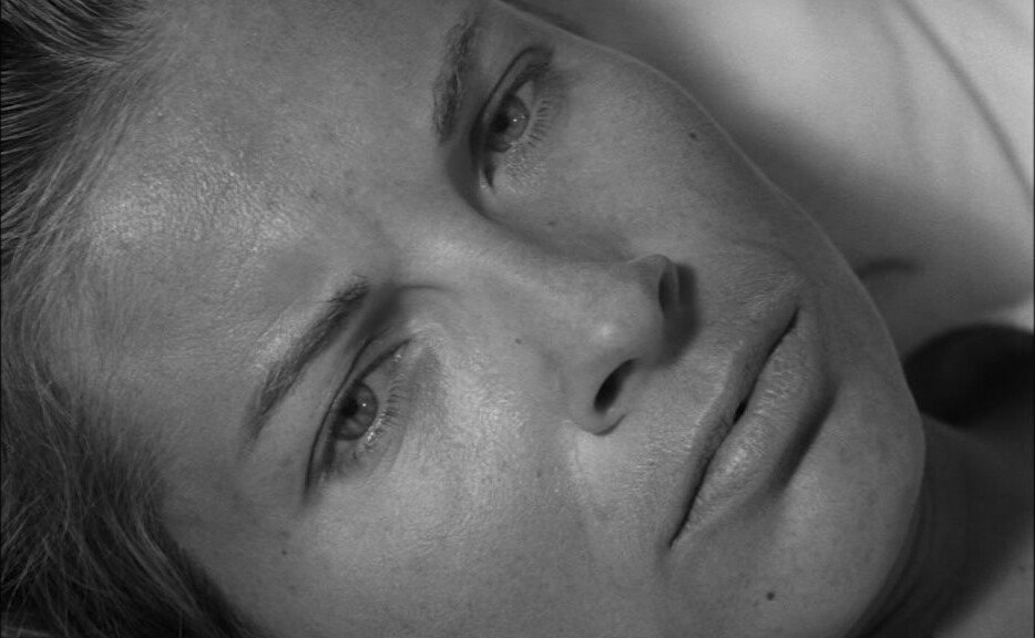 Extreme closeup of Gunnel Lindblom in 'Loving Couples' (1964)