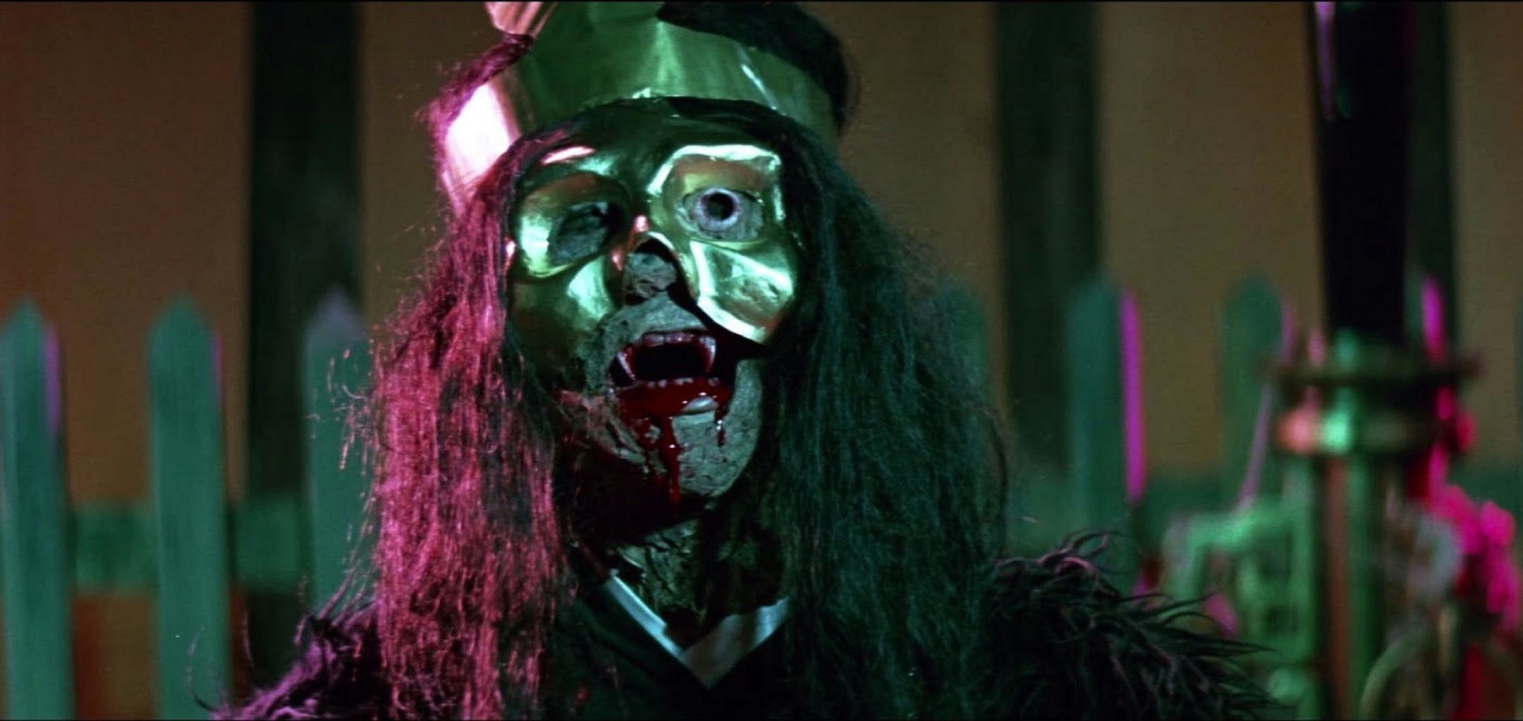 The Legend of the 7 Golden Vampires (1974) © Hammer Films