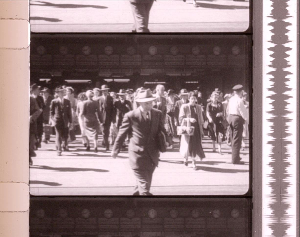 Film overscan showing soundtrack