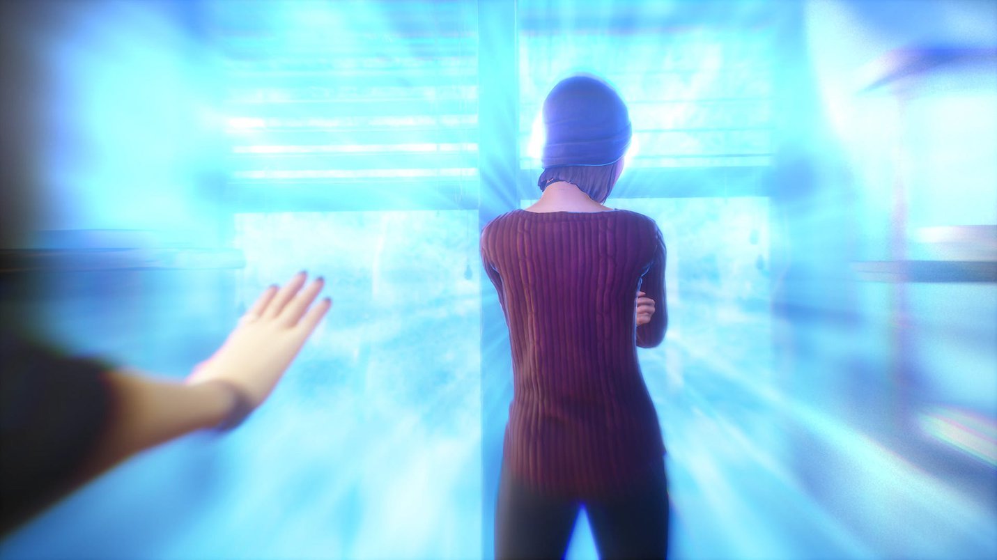 Alex absorbing Steph's sadness in 'Life is Strange' (2021)