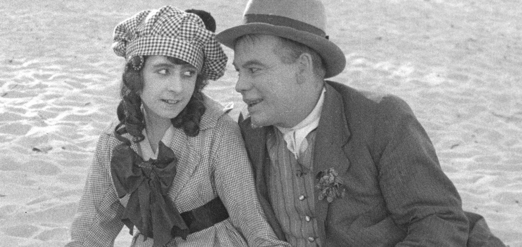 Arthur Tauchert and Lottie Lyell in The Sentimental Bloke (1919)