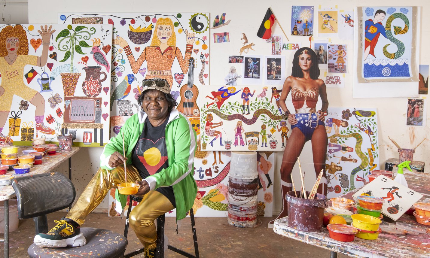 Artist Kaylene Whiskey. courtesy of Iwantja Arts, (photographer: Meg Hansen)