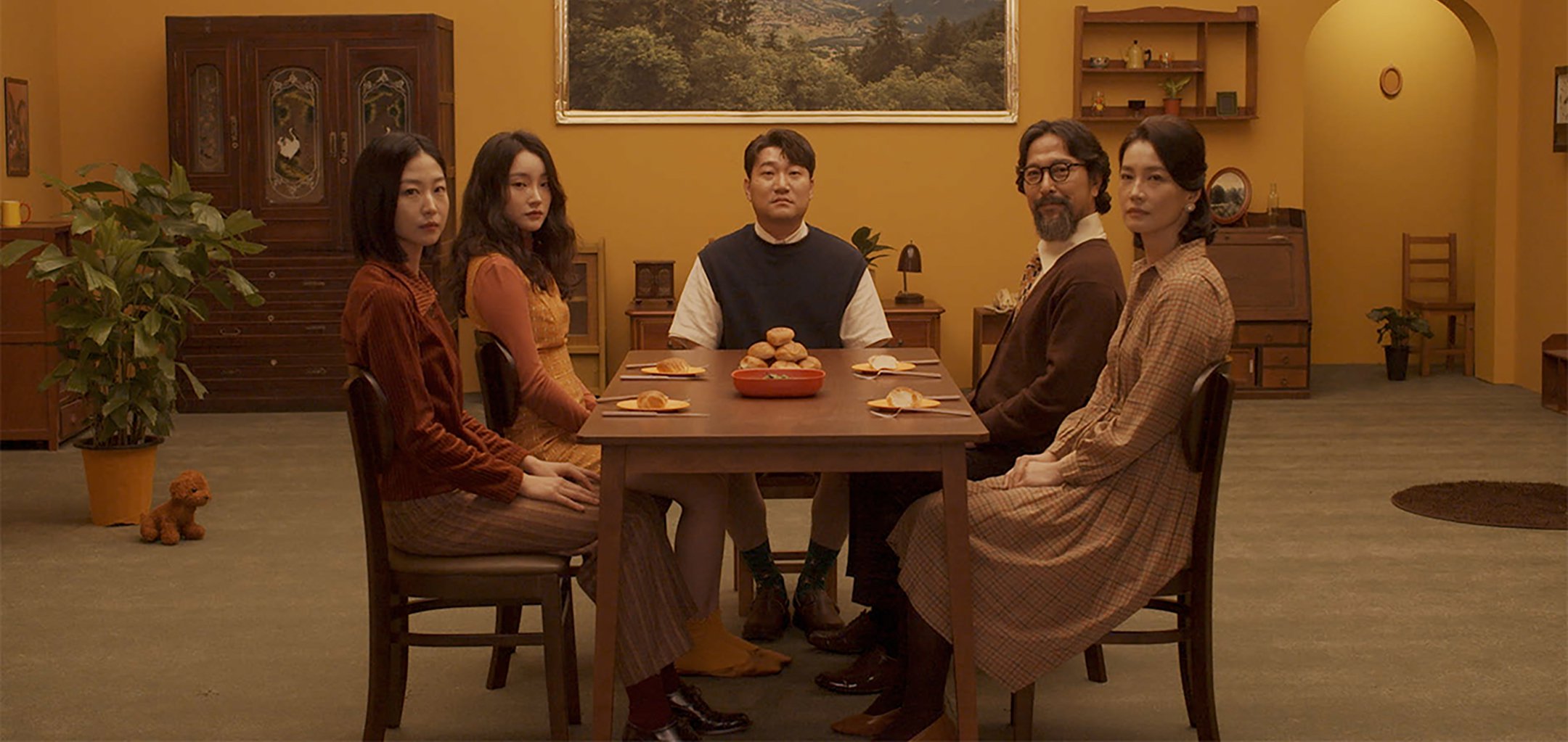 Publicity still from 'Family Portrait' (2020) 72 Seconds