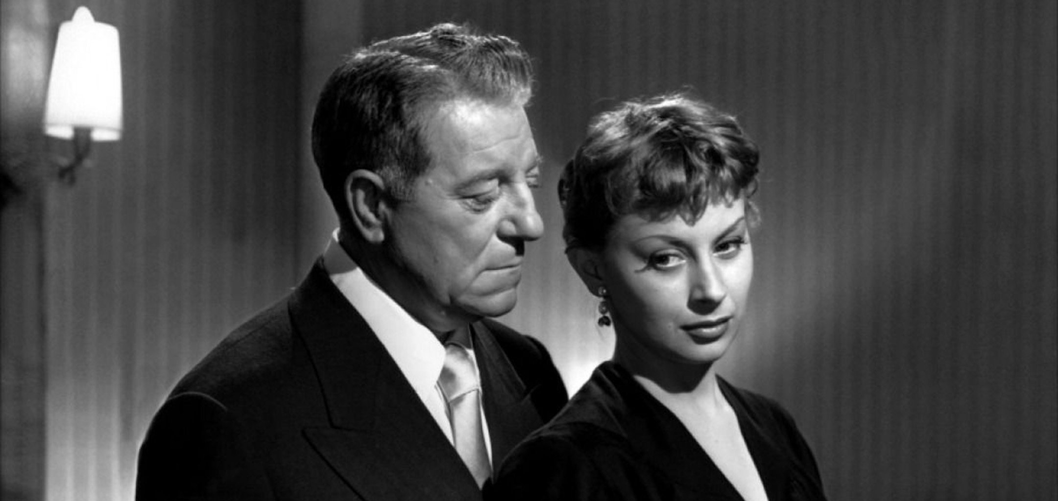 Jean Gabin and Magali Noël in Razzia (1955)