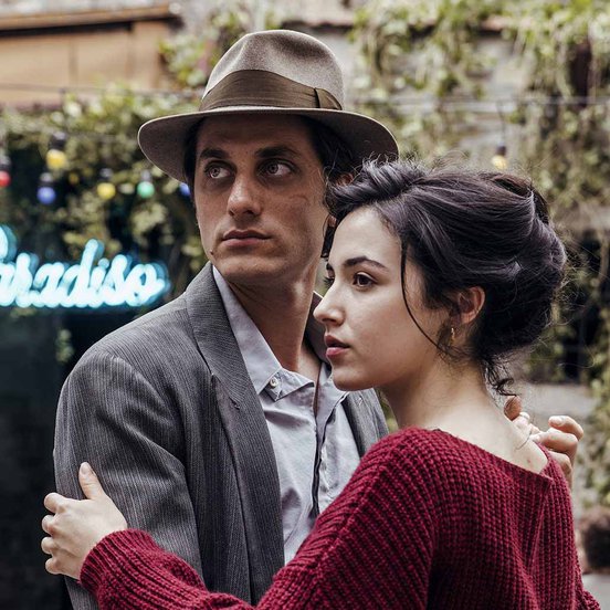 Luca Marinelli and Denise Sardisco in a still from 'Martin Eden' (2020)